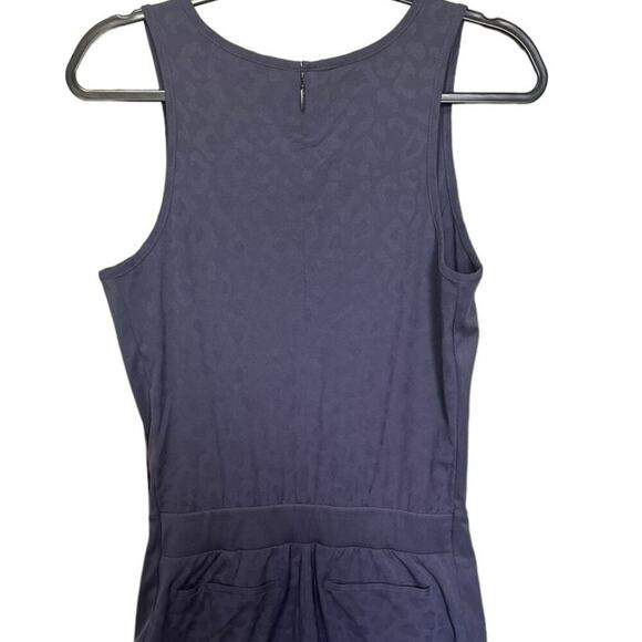 Athleta Brooklyn Jumpsuit Textured Leopard Print Sleeveless Purple Blue Size 6 - Picture 7 of 11
